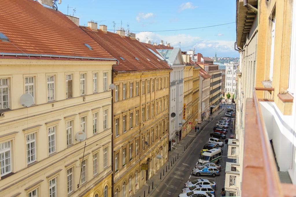 Stunning Design Apartment Prague Exterior photo